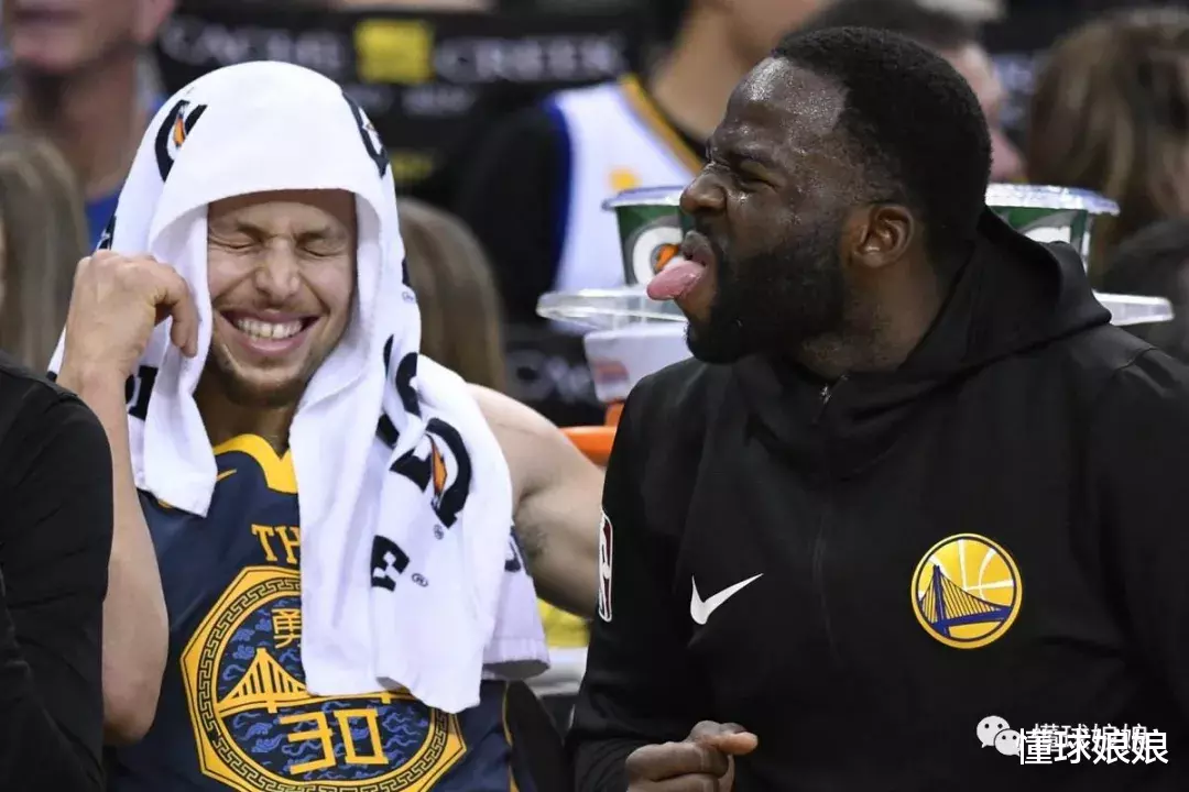 勇士队：卖掉状元签也不卖他！半年前无球可打，现在已经是非卖品了
