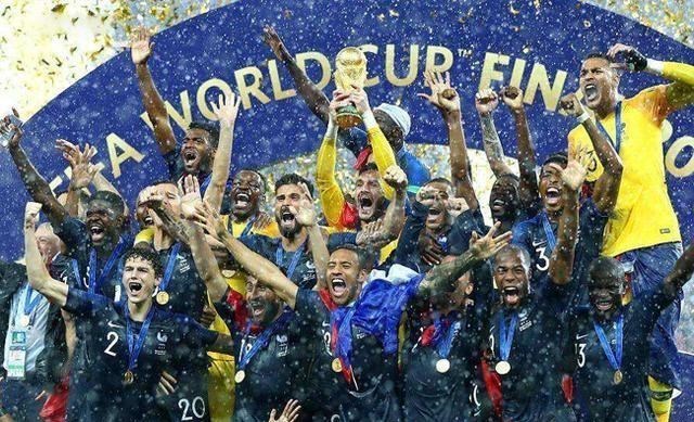 张稀哲|中国足坛5大“打酱油”型留洋球员,1人被签下目的居然不是踢球