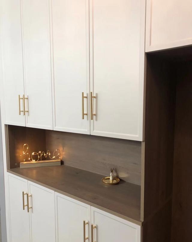 @超喜欢邻居家的新房装修，进门玄关就被迷住了，客餐厅特别上档次