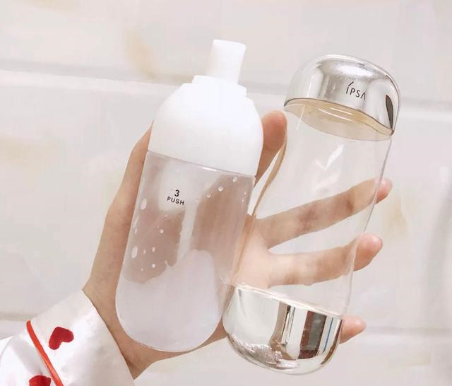 李佳琦|“尾款人”都买了啥？护肤品当中少不了这几样，看你有没有同款！