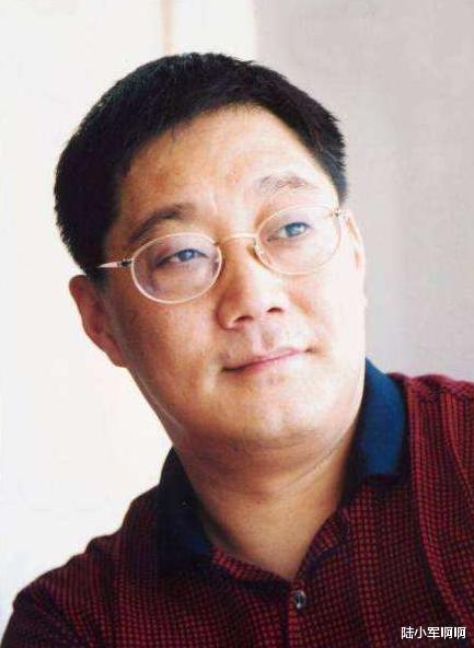 韩红|他一手捧红韩红那英，被判刑却病死狱中，妻子为还债至今未嫁