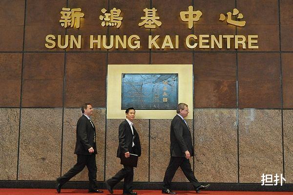 郭炳湘|分了1500亿给3个儿子,她自己还剩下1500亿,堪称真正中国女首富