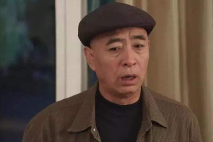 赵本山|赵本山师弟曝王小利被换真因，不听劝阻顶撞师傅：我没少给你卖命