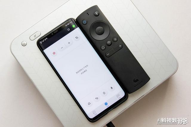 华为|家用投影要满足哪些条件才给力，ECARX F5S智能投影给你最好答案