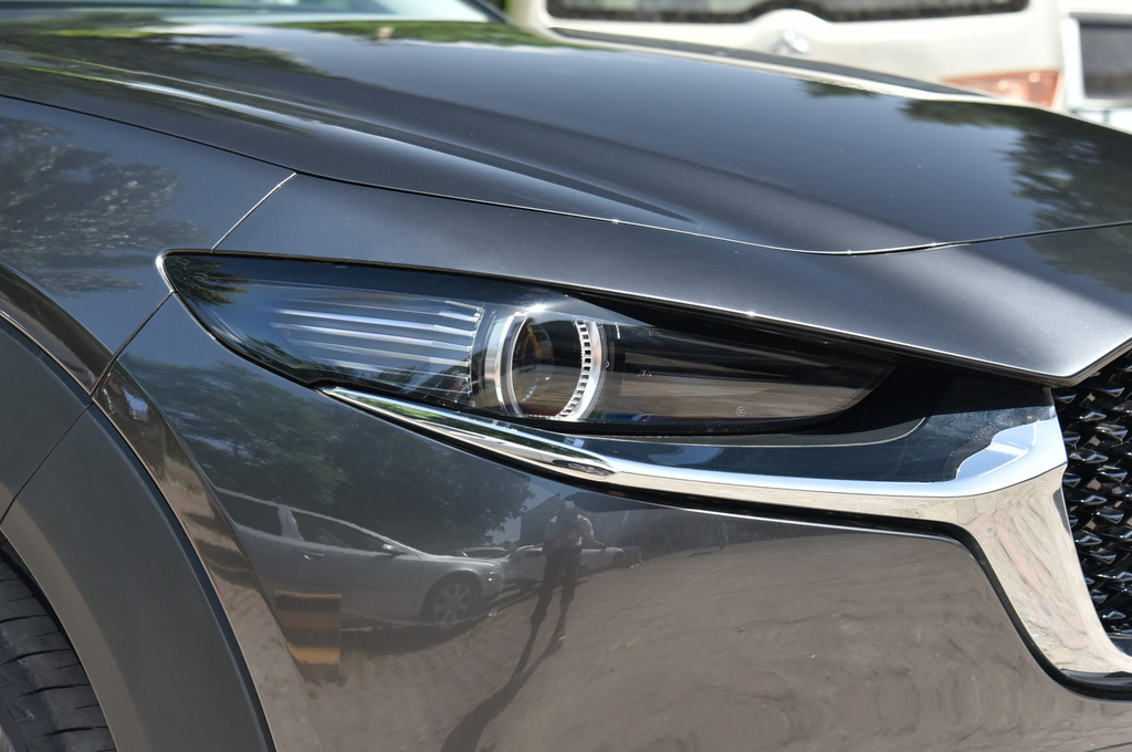 SUV：马粉有福了！“跑旅SUV”亮相，坚持自吸为王，配8气囊，预售价亮了