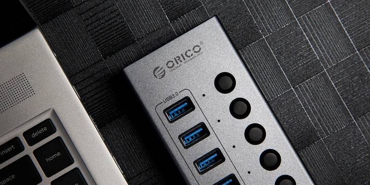 |漂亮的不像实力派 ORICO USB3.0集线器