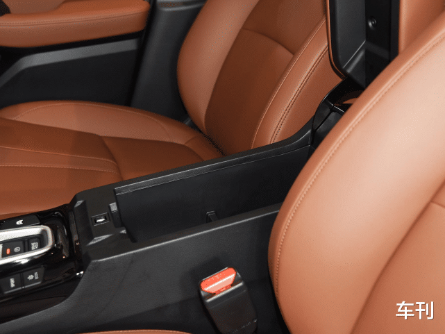 本田雅阁|买不起卡罗拉就买它，号称小雅阁，跌至7.48万，一箱油1100KM