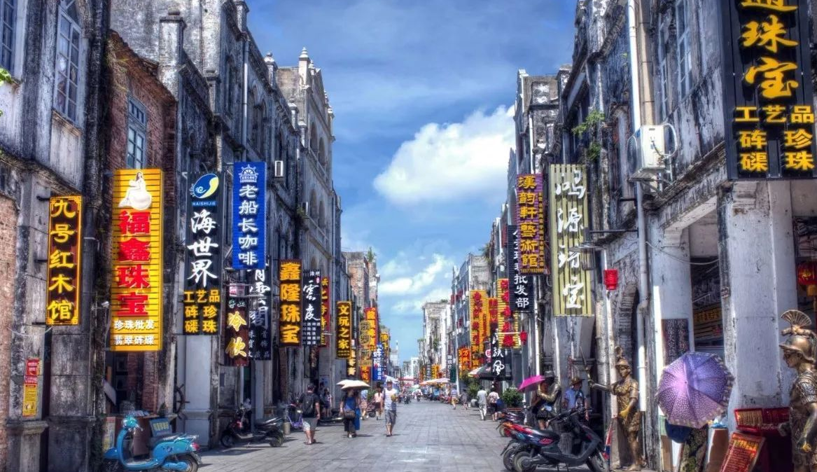 银滩|中国最无奈的景区：由免费变成收费被游客冷落，不得已又免费开放