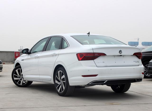 大众速腾:12万的大众速腾表现如何?一起来看看