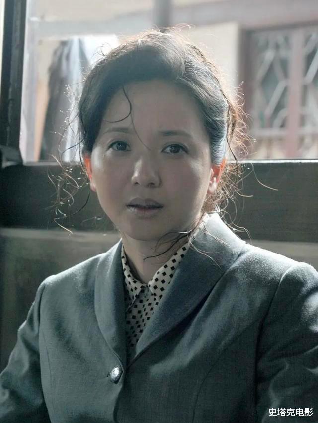 陶慧敏|最美“小白菜”陶慧敏,拍电影差点毁容,如今54岁颜值依旧吊打