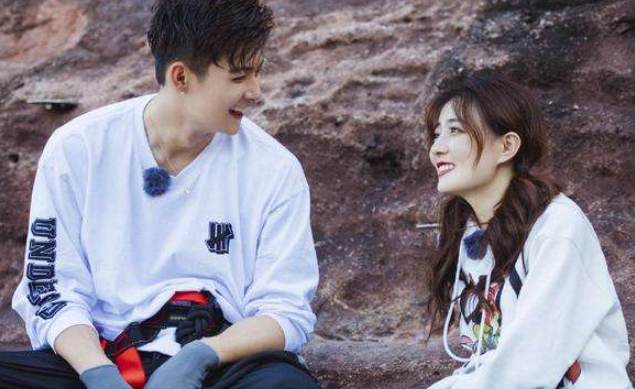 #张铭恩#张铭恩回应坐实渣男,徐璐和万籽麟经历如出一辙,女孩被绿太惨了