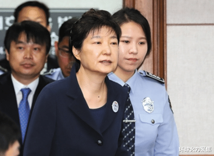 #朴槿惠#结束吧！朴槿惠悲惨日子！