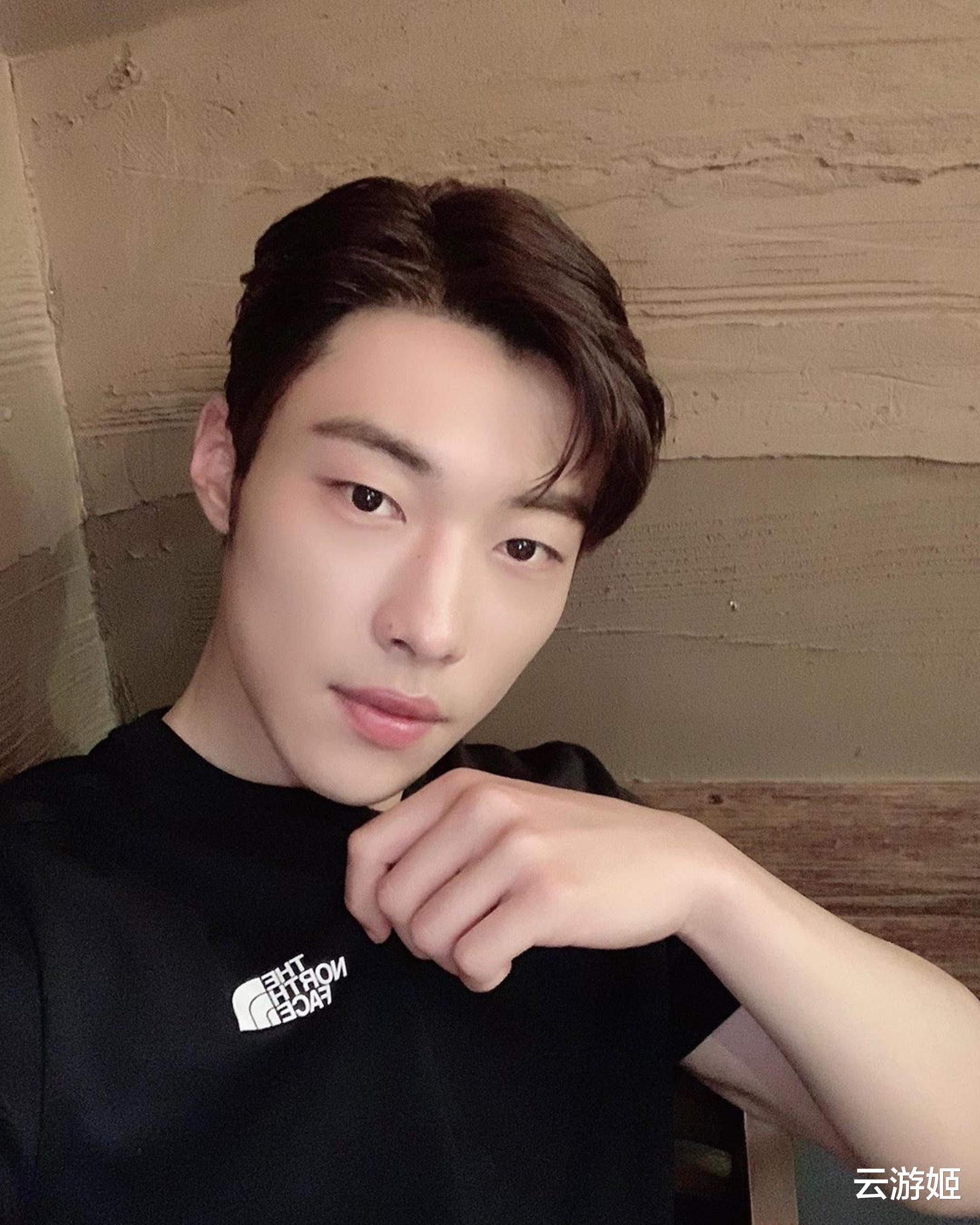 宋仲基|外网票选最佳韩国男演员，宋仲基没进前十，玄彬金秀贤都未获冠军