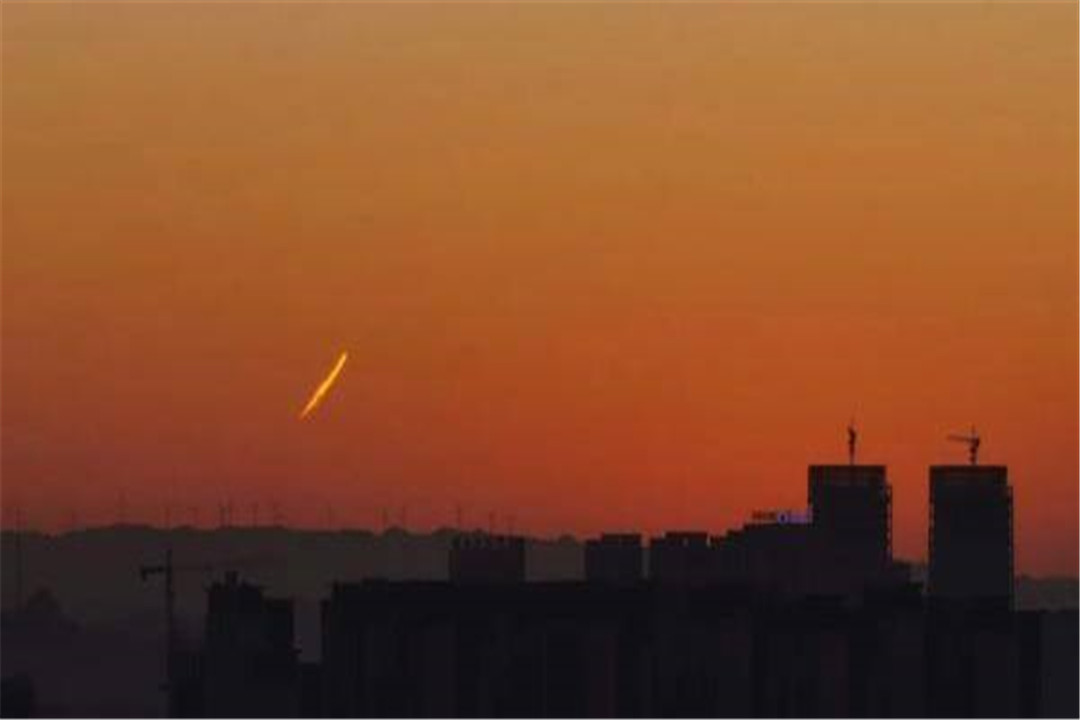 UFO|双11的贵阳发现“不明飞行物”，天文学家：是彗星的可能性不大！