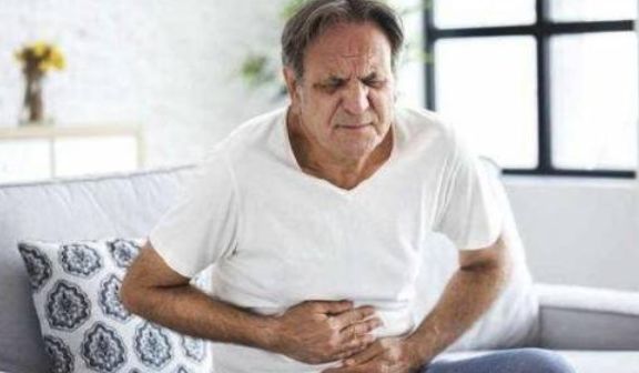 「高血压」高血压一天中最危险的时间段，血压只升不降，多数人不清楚