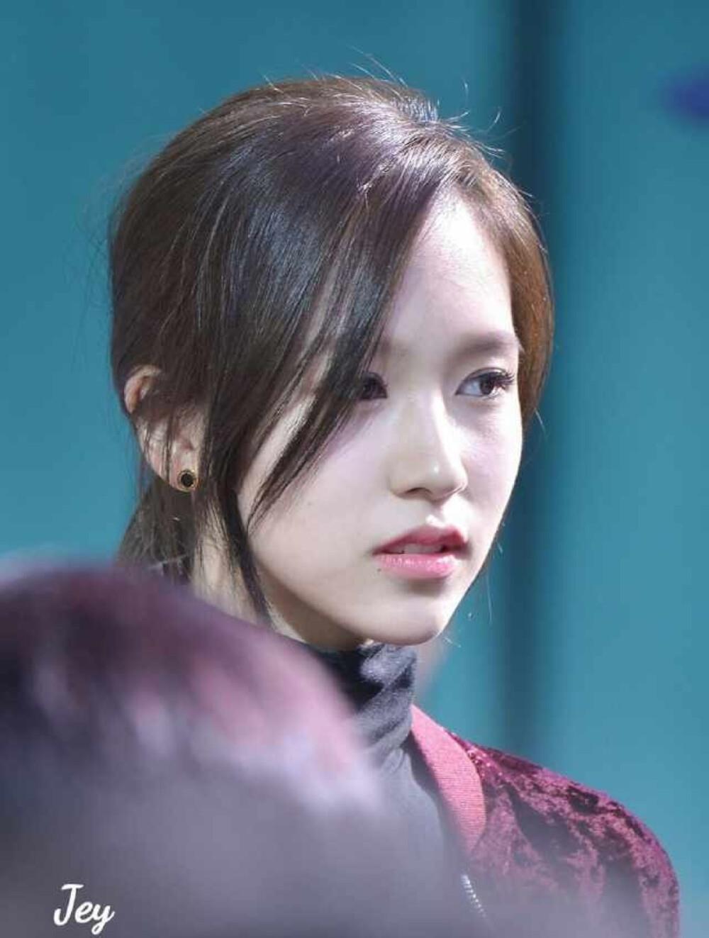 防弹少年团|BTS和TWICE的成名之路相似，现在的韩流乐坛，出道即巅峰成为魔咒