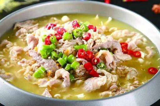 『酸汤肥牛』无法抗拒的酸爽,在家也能吃到酸汤肥牛的经典味道