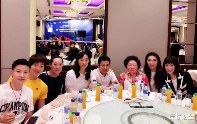 「女排」38岁前女排国手，退役后颜值飙升，当大学老师，曾上电视节目征婚