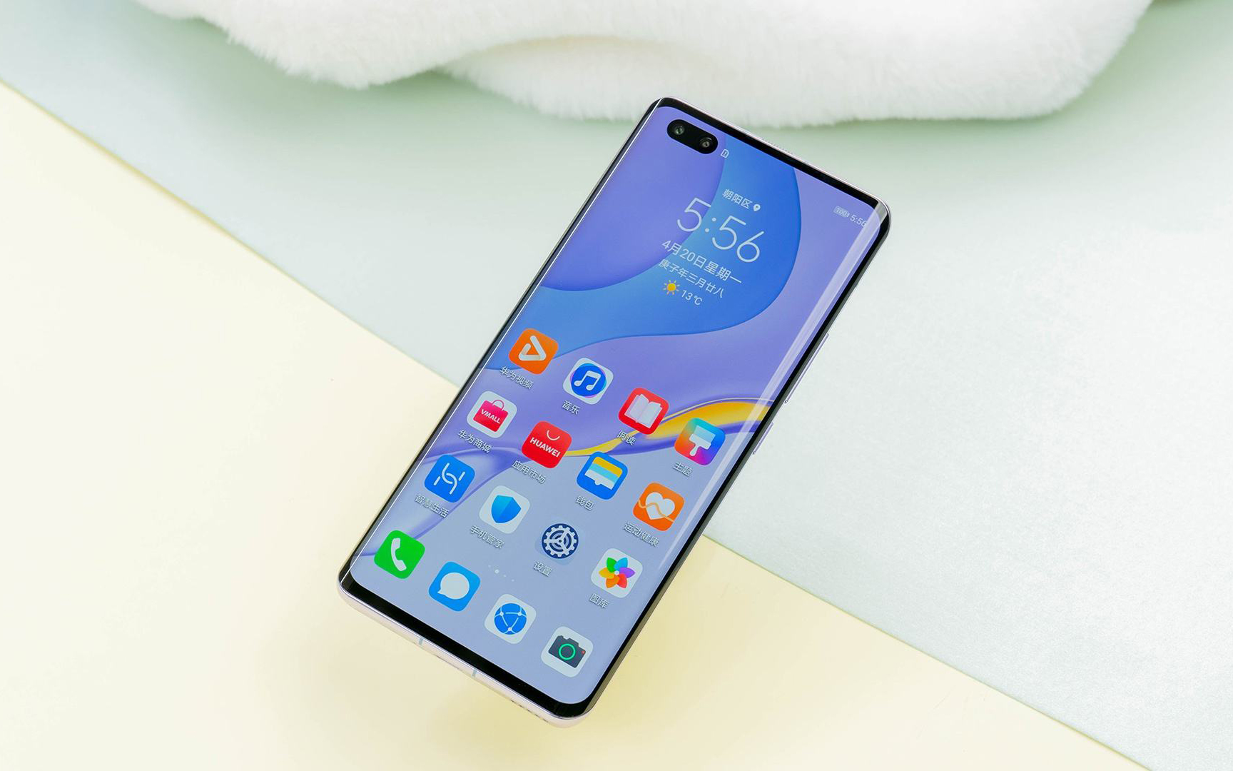 |手感至上，今年各大品牌最轻薄的5G机型，不仅轻薄还有大电池