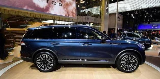 全时四驱▲美系最骄傲的车,时速达230,V6声浪+10AT+全时四驱,开它无视Q7