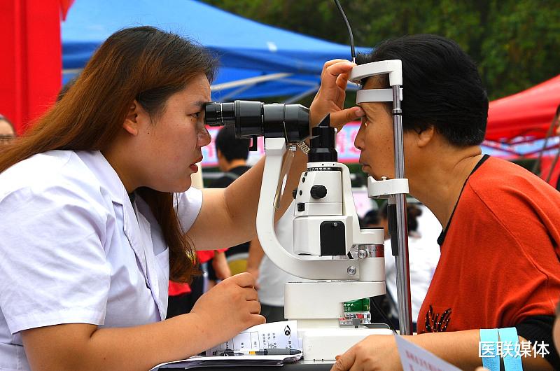 肝脏:肝不好有什么症状?发现这2个异常,不要一直拖着不检查