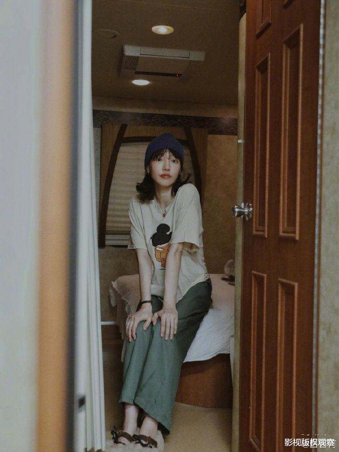 白百何|太撩！白百何7天晒19张单身照，难不成是在处对象还是有好事将近？