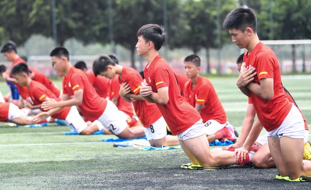 广州恒大:恒大青训人才爆发!国少2小将6场打进8球,他们是怎么成长的?