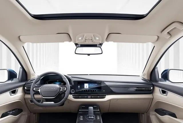 五菱|五菱超帅新车凯捷Victory将上市,轻松躺赢人生看什么埃尔法和LM