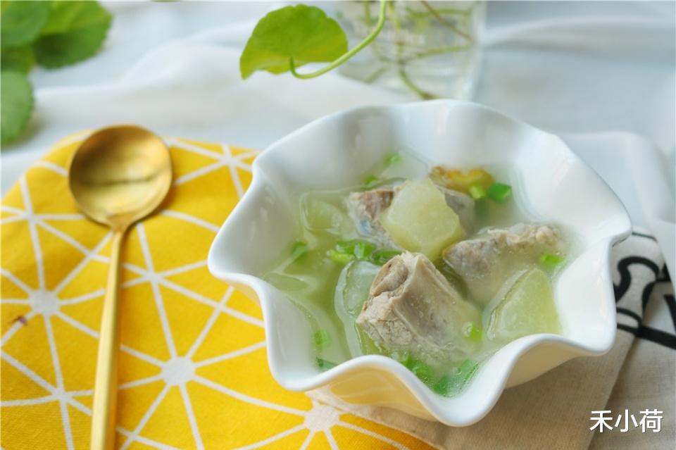 冬瓜|天热多喝这碗汤，祛湿解暑，不放一滴油，女儿连喝两碗