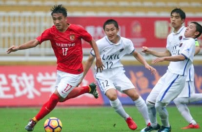 『维罗纳』恒大足校终出人才？19岁新星热身赛表现抢眼！曾连过日本3将造经典