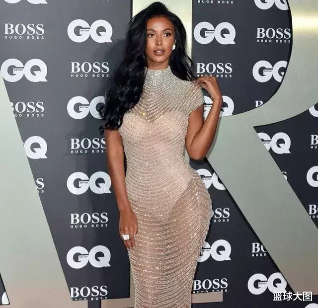 西蒙斯■贵圈真乱!西蒙斯绿得发光!布克和詹娜被拍到在车里……