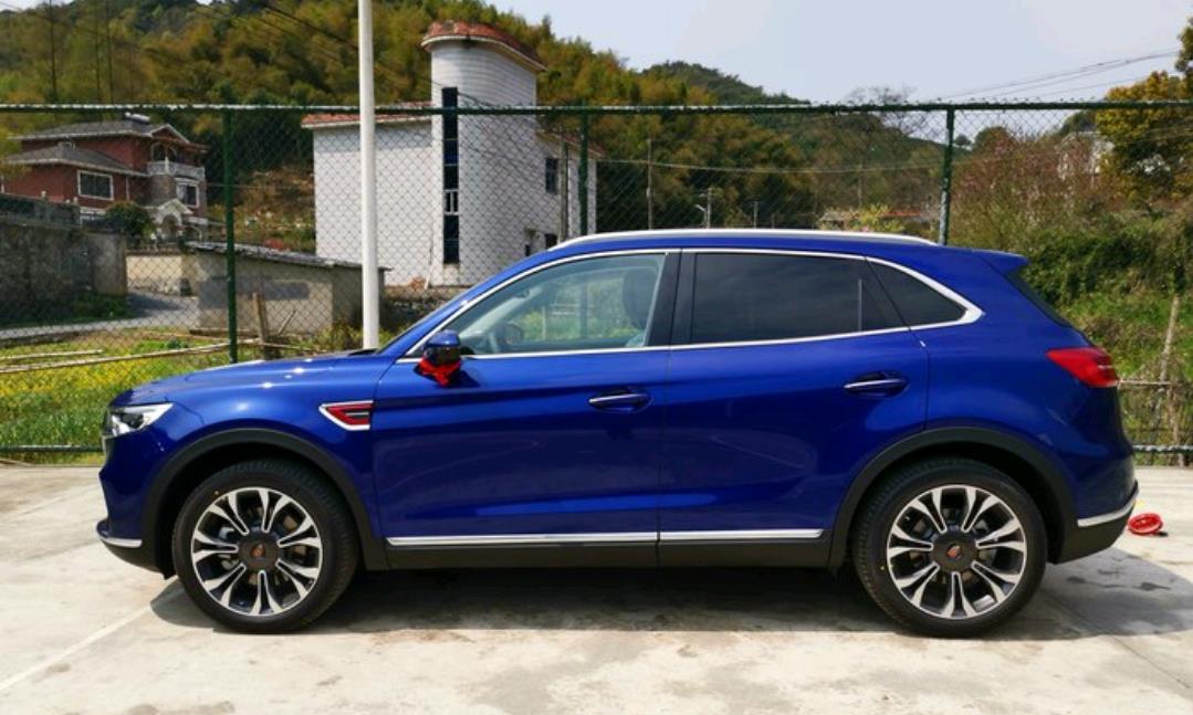 「红旗hs5」红旗HS5怎么样值得购买吗？看完这几个优缺点，再决定买不买