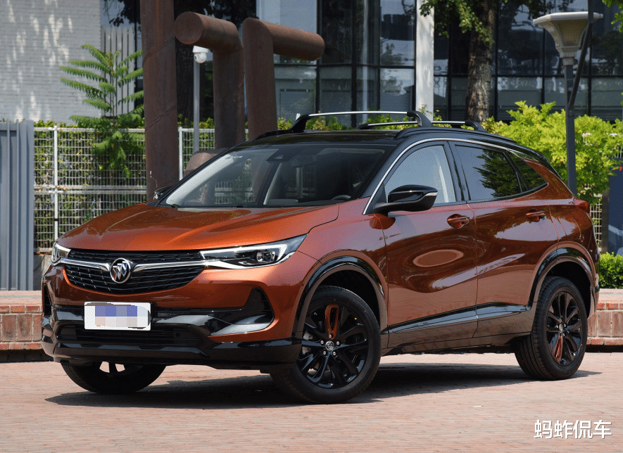 大众迈腾：它才是小型SUV“扛把子”，全系带T，油耗5.5L，直降3万还要啥XRV