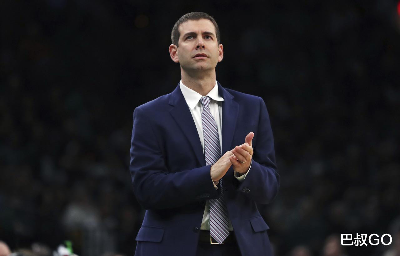 热火队|狂轰44+16+10！双探花爆锤热火，巴特勒斗志全无啊，希罗比肩科比