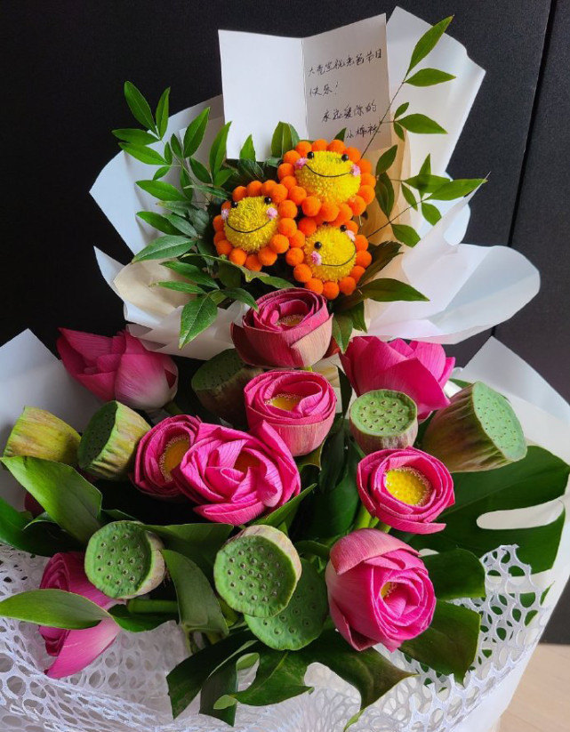 郑爽■郑爽前任张恒惨淡现状曝光：官司缠身从六月一直排到十月