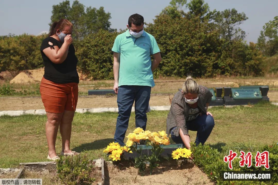 美国|全球新冠死亡人数超100万！这场漫长的告别何时结束？