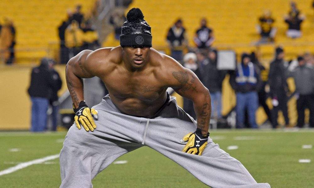 「nfl」众所周知NBA球星都是“怪物”，但和橄榄球运动员比，他们就是弟弟