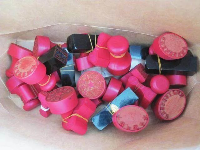 腾讯|腾讯老干妈握手言和的背后,将迫使腾讯内部掀起“血雨腥风”