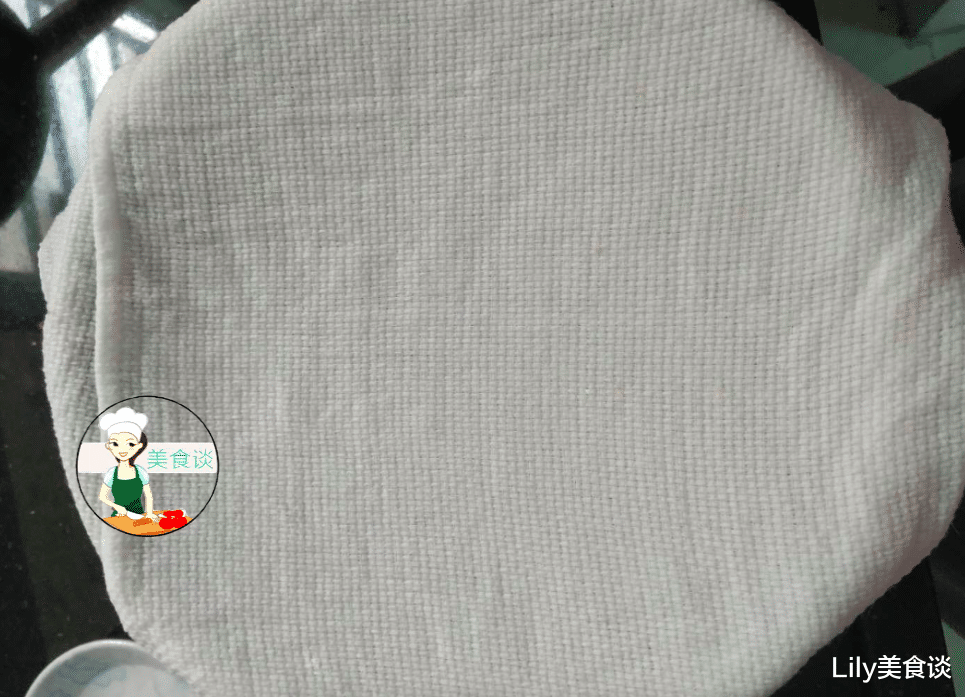 「面包」自从学会这道早餐饼，我家再没蒸过馒头，酥软香甜能量足，特省事