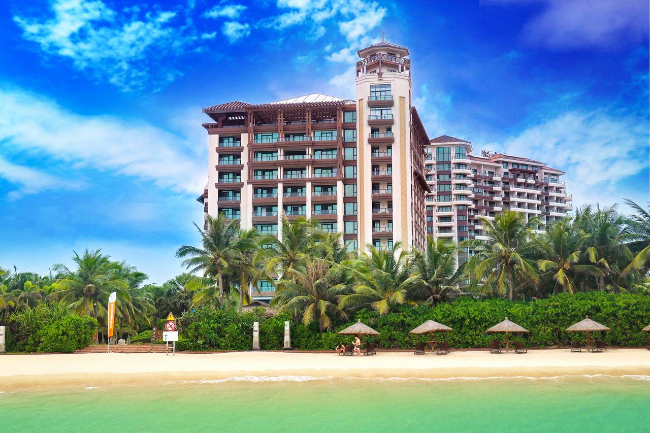 旅游业|21年前一穷二白的小镇:如今五星级酒店扎堆,还拥有机场和高铁站