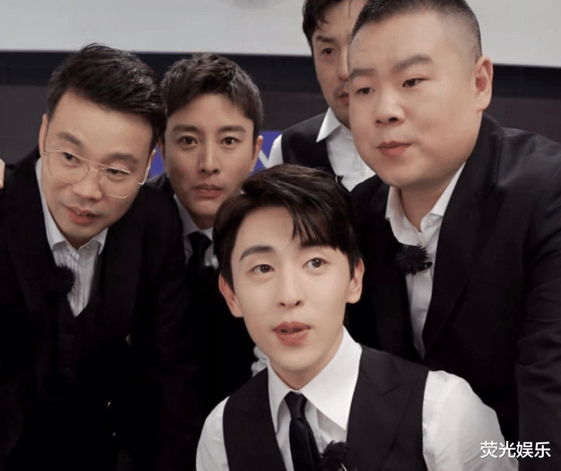 #薇娅#《极限挑战》最尴尬女嘉宾，全程被无视，为消除尴尬默默看电脑屏幕