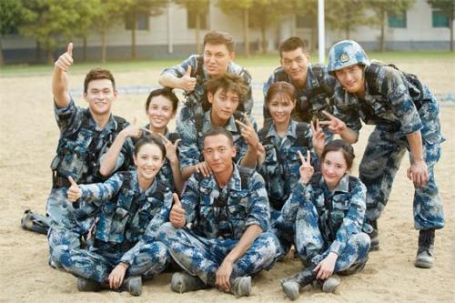 『杨幂』李佳琦道歉杨幂，杨幂的回应，网友：真不愧是娱乐圈第一高情商！