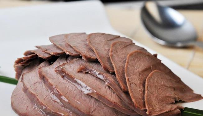 猪肉|猪身上“价值高”的一块肉，商家偷偷吃不舍得卖，若遇到不要错过