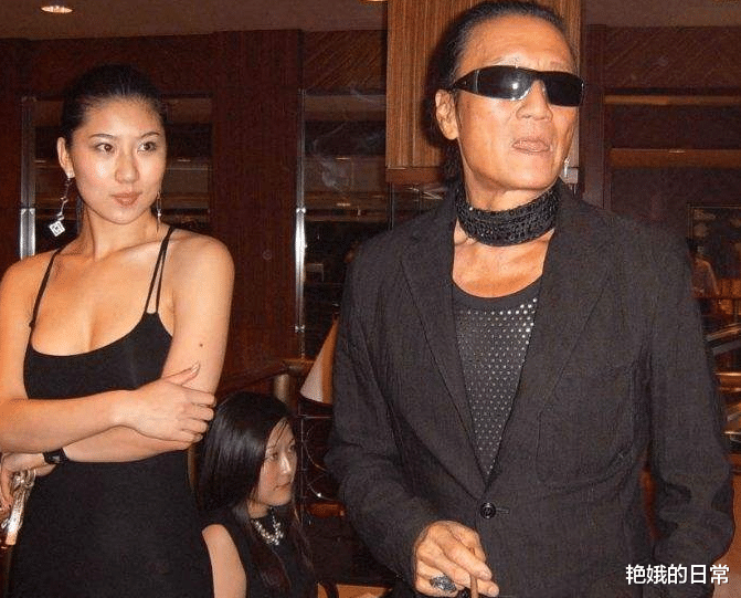 谢贤|谢贤自己都没见过的照片，风流倜傥往事曝光，女儿谢婷婷看了都脸红