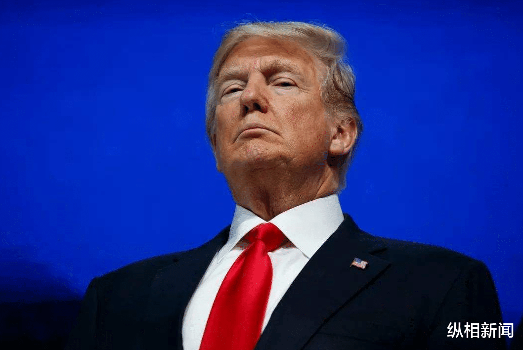 中概股@暴跌美股中“暴走”的中概股：单日上涨1200%，累计熔断100多次