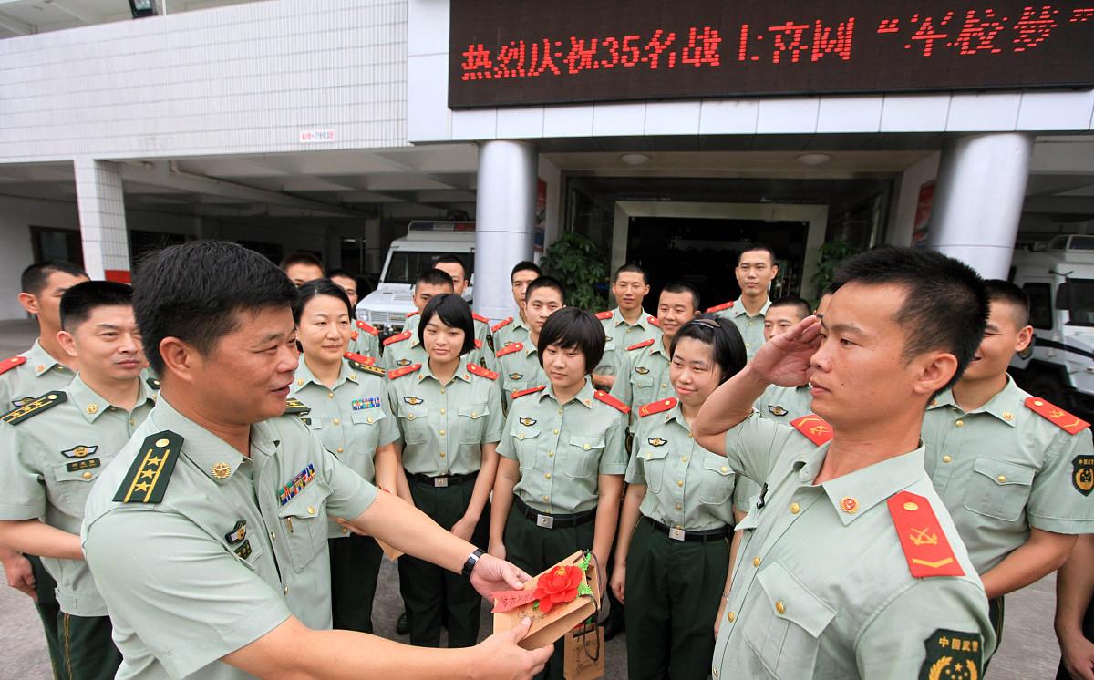 大学生|在校大学生当兵，转士官之后，学历怎么算？该如何发展？