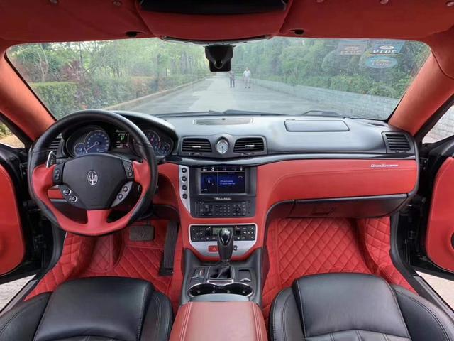 12款瑪莎拉蒂GT售價19.5萬，將意式優雅的風格凸顯的很好-圖3