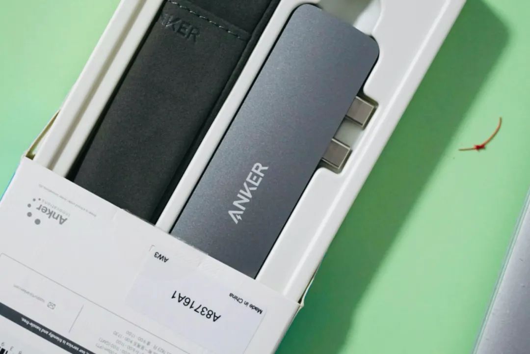 苹果|Anker七合二苹果本扩展坞，高速传输爽到爆