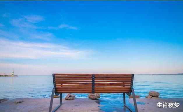 生肖|10月起，3生肖邂逅旧情，难舍挚爱，回眸一笑，波心荡月，回心转意