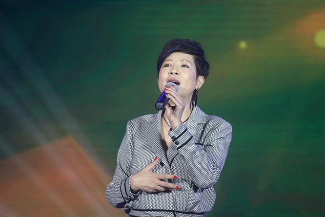 杭天琪|她曾是乐坛传奇,对那英有知遇之恩,却在巅峰时期选择隐退生女